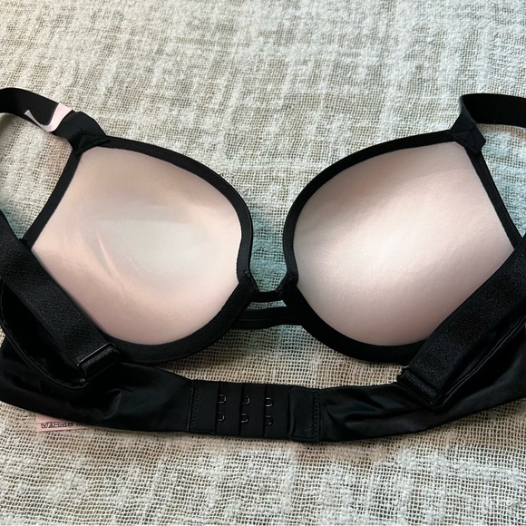 Victoria's Secret Black Very Sexy Push Up Bra Size 32B Rhinestone Bling Strap - Picture 2 of 6